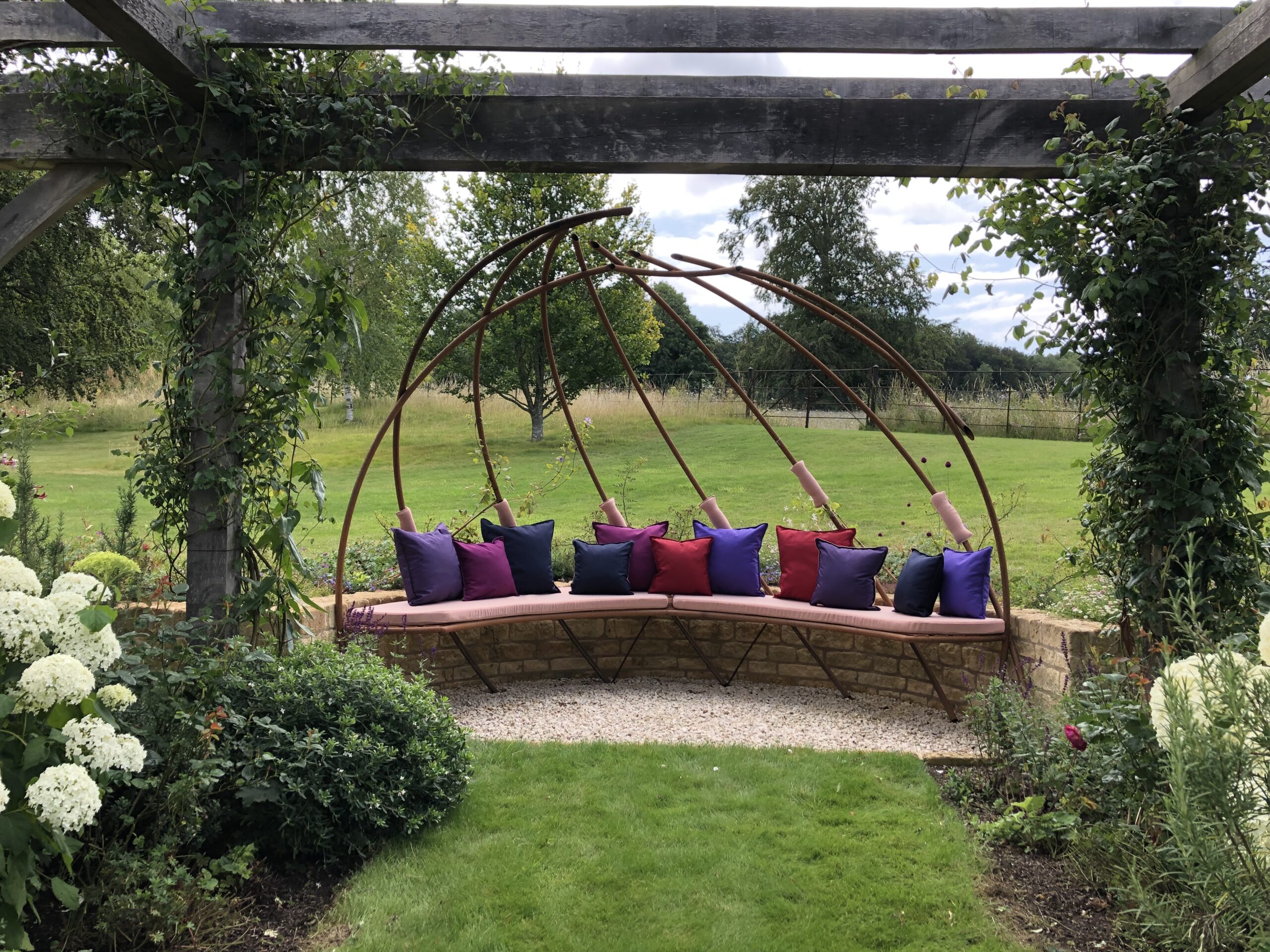 Outdoor Jobs Mulberry Furnishings (1)