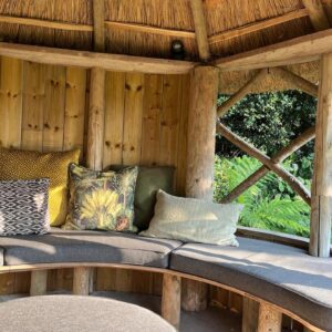 Outdoor Jobs Mulberry Furnishings (4)